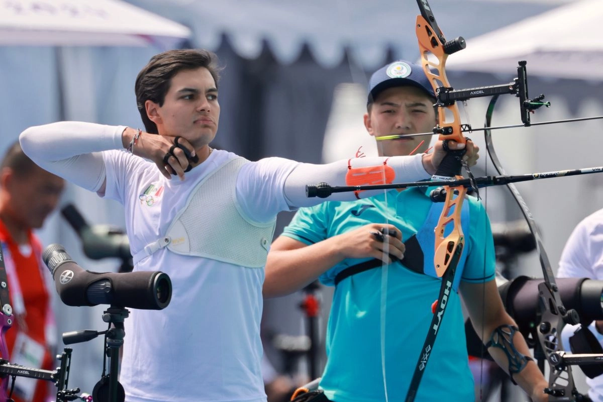 El arquero mexicano, Matías Grande, quedó fuera de la lucha por las medallas al caer en cuartos de final del torneo recurvo varonil ante el español Andrés Temiño, en el Campeonato Mundial de Tiro con Arco que tiene lugar en en Gwangju, Corea del Sur. Foto 