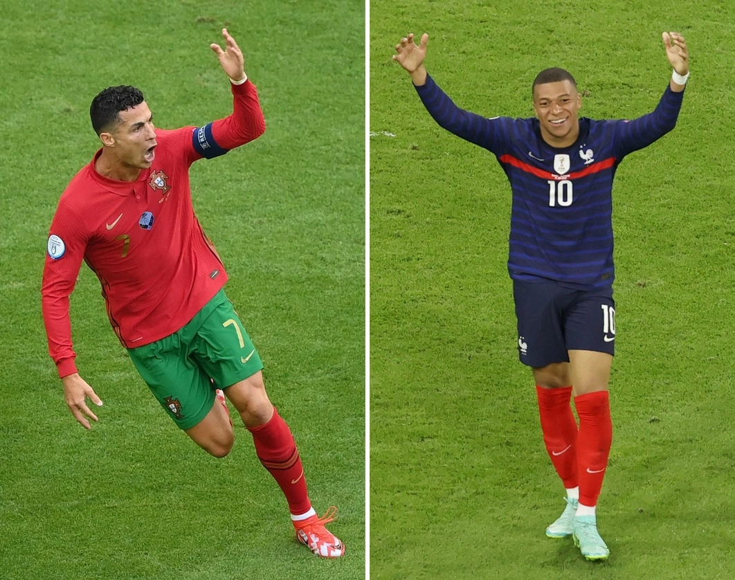 Kylian Mbappé, Cristiano Ronaldo... Dos pesos pesados que podrían tener protagonismo en el ‘mercato’ de fichajes, a menos de una semana de su clausura. Foto Afp / Archivo