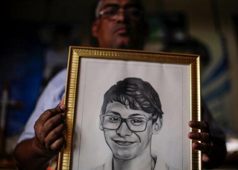 “Mi hijo hoy cumpliera 18 años y fuera un hombrecito, estaría estudiando en alguna universidad”, dice su padre Álvaro Conrado en Nicaragua. Foto Afp / Archivo 