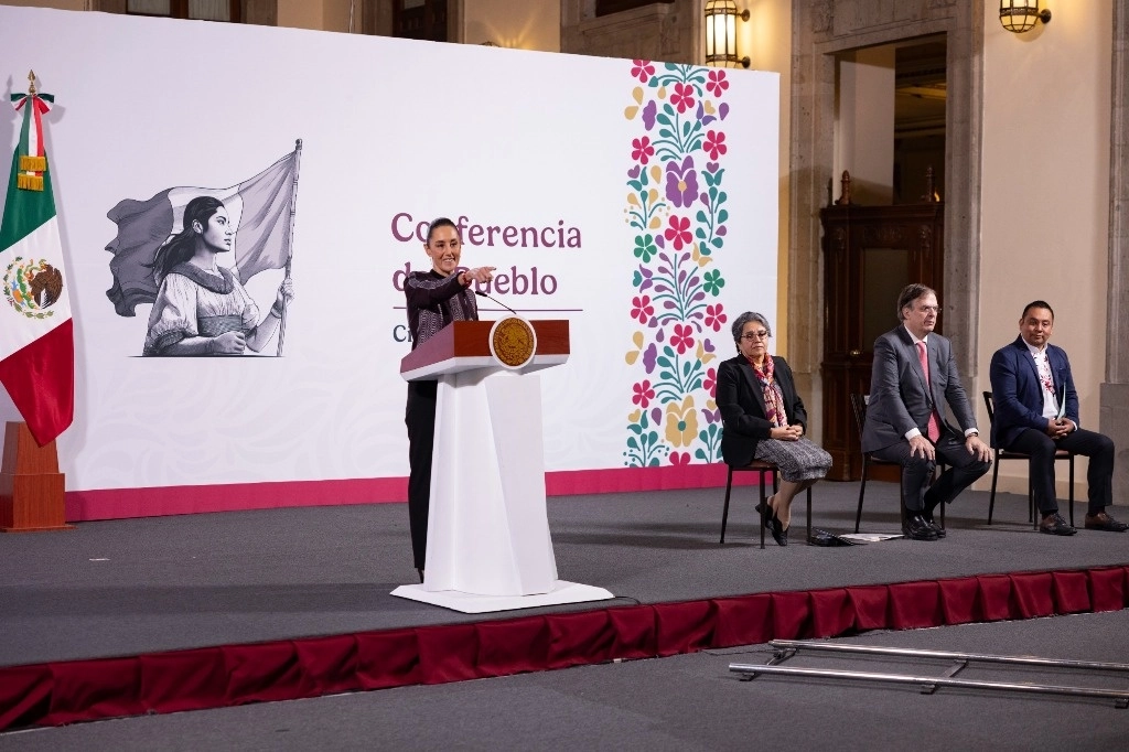 La presidenta Claudia Sheinbaum y parte de su gabinete durante la conferencia presidencial matutina en Palacio Nacional, el 31 de enero de 2025. Foto Presidencia