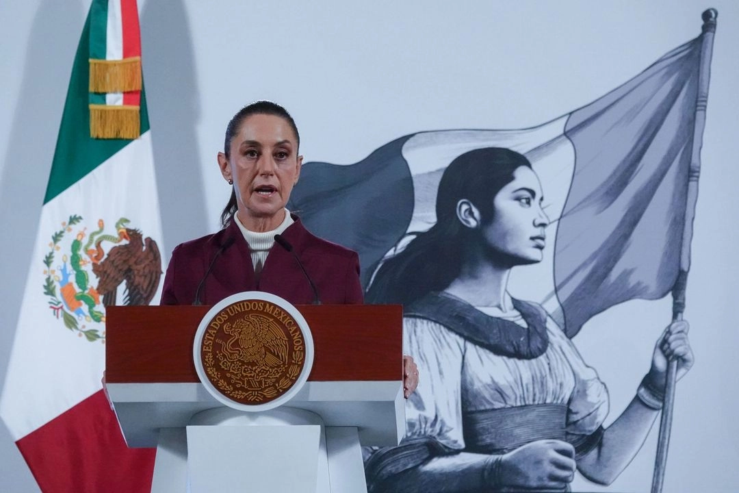 La presidenta Claudia Sheinbaum Pardo, presidenta de México, durante la “Mañanera del Pueblo”, en Palacio Nacional. 