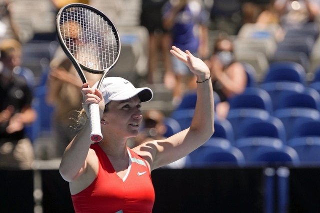 Simona Halep se impuso fácilmente (6-2 y 6-1) a Danka Kovinic en Melbourne. Foto Ap