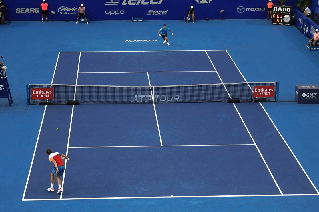 El Abierto Mexicano de Tenis se juega en cancha dura en la Arena GNP en Acapulco.  Foto Afp