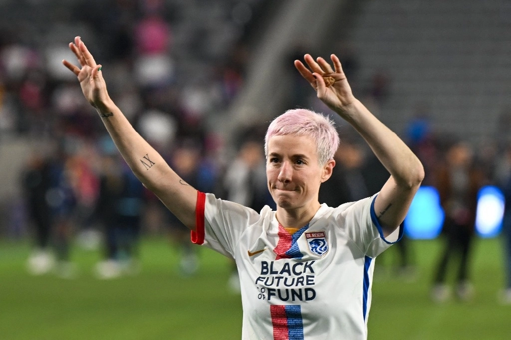 La final de la liga estadunidense de futbol femenil en San Diego, California, será escenario para una despedida de ensueño de Megan Rapinoe, en momentos en que el soccer ingresa a una nueva era. La imagen, del 5 de noviembre de 2023. Foto Afp