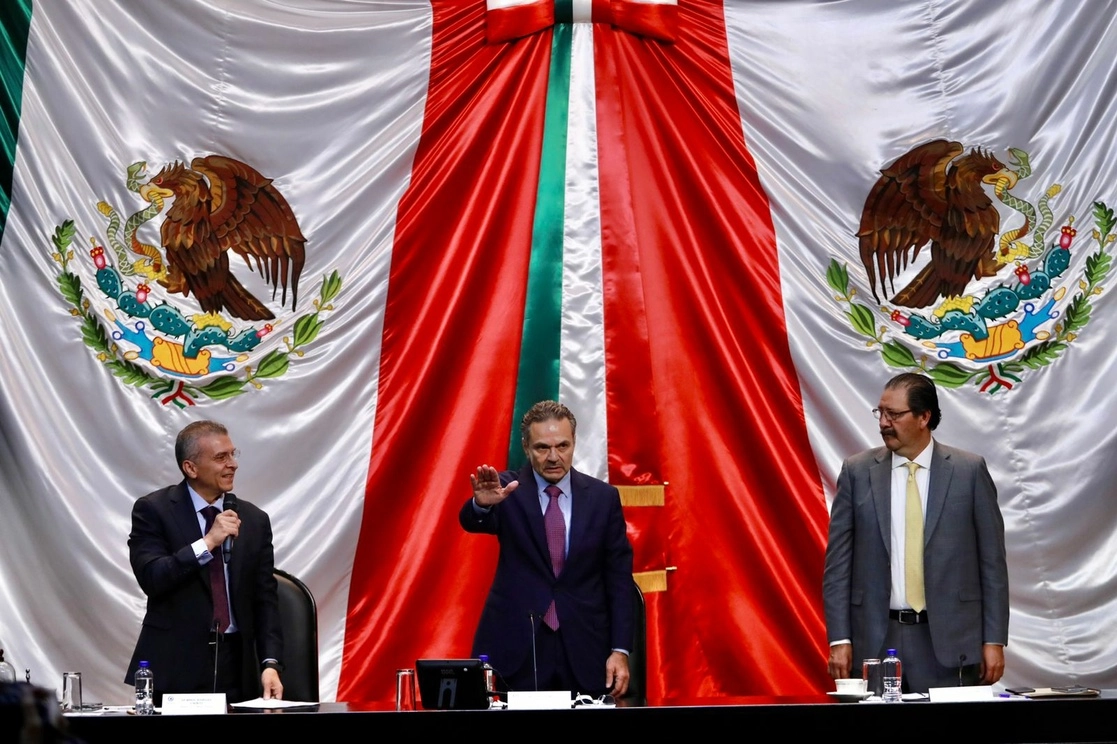 El director general de Pemex, Octavio Romero Oropeza, comparece ante las Comisiones Unidas de Energía e Infraestructura en la Cámara de Diputados, en la Ciudad de México, el 24 de octubre de 2022. Foto Luis Castillo