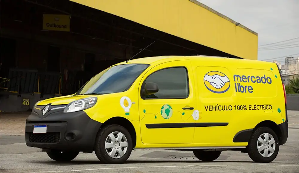 En México, el modelo seleccionado para avanzar en la estrategia de movilidad eléctrica es Kangoo Z.E por su capacidad de carga de 670 kg y tamaño compacto que le permite desplazarse sin problema en el tráfico citadino.
Fotos. Cortesía Renault de México.
