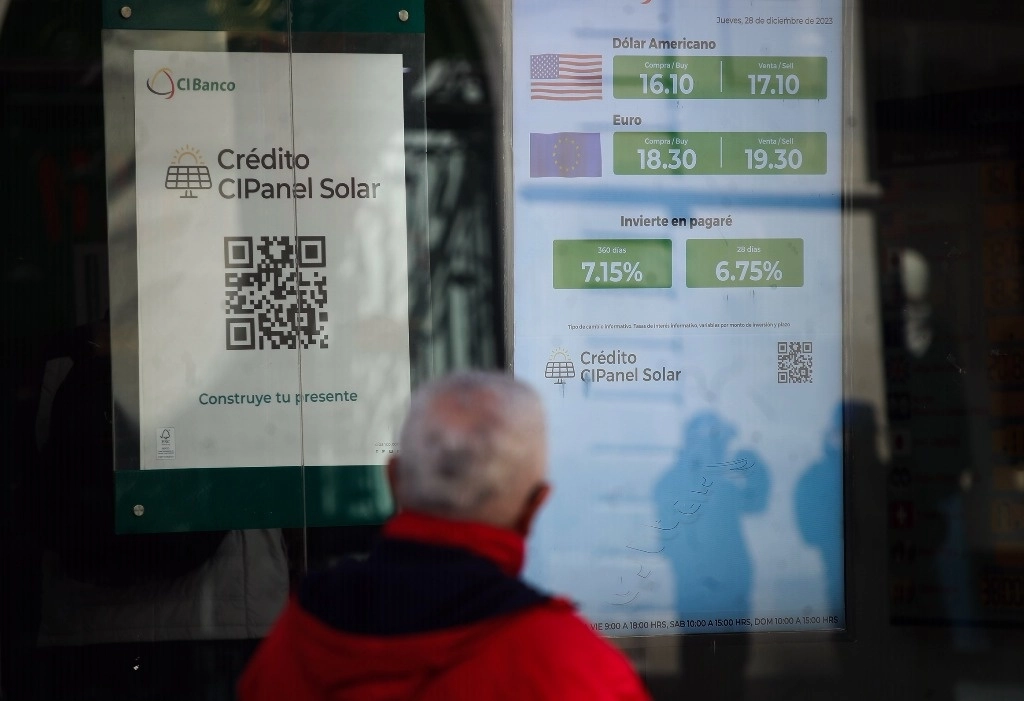 Cotización del dólar en una casa de cambio de la Ciudad de México. Cristina Rodríguez / Archivo