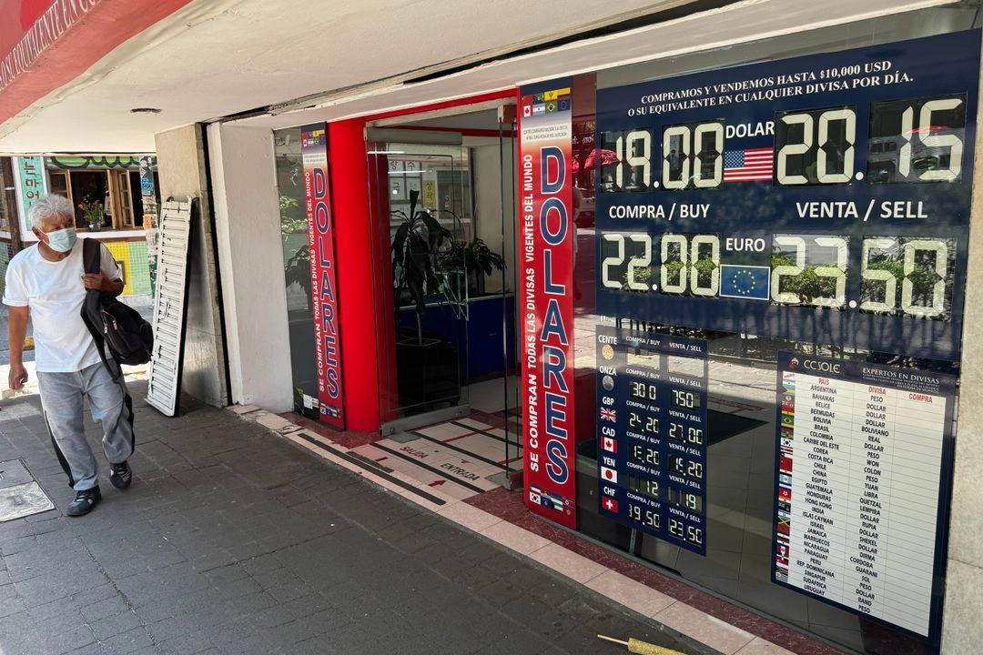 Cotización del dólar en la capital del país, el 7 de abril de 2025. Foto 