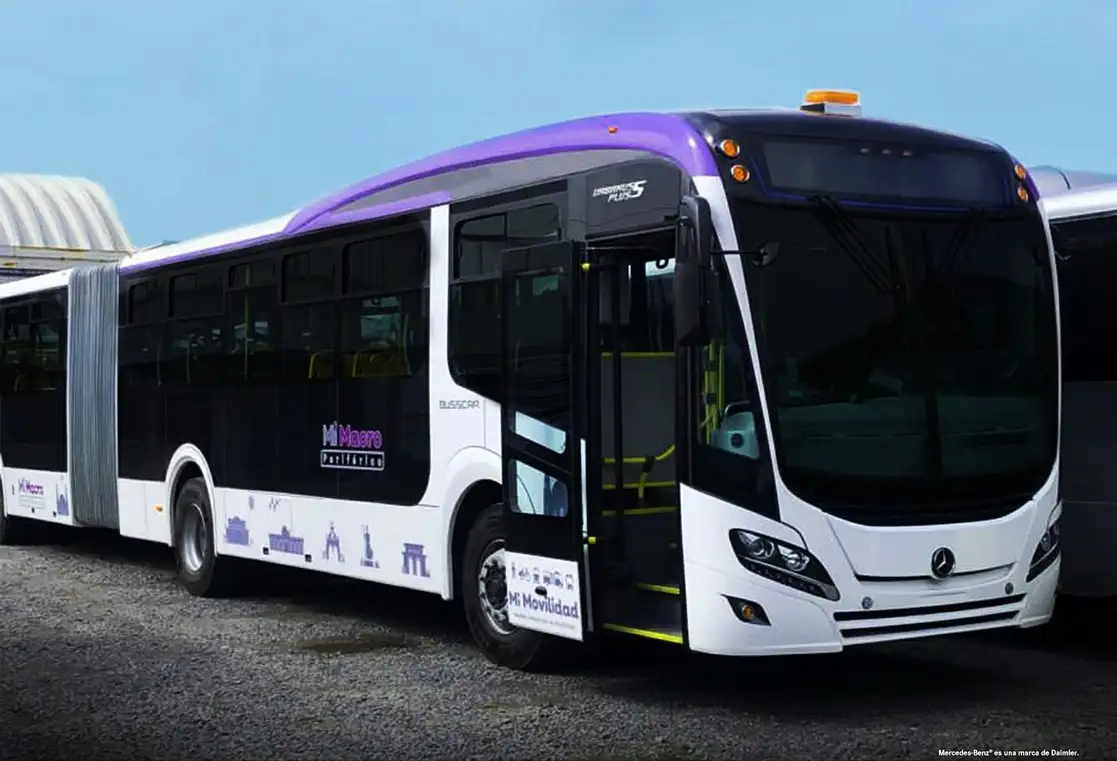 El Programa de Renovación del Transporte Público en Guadalajara, contempla 800 unidades, de las cuales el mayor porcentaje será de la firma alemana.
Fotos. Cortesía Mercedes-Benz Autobuses.
