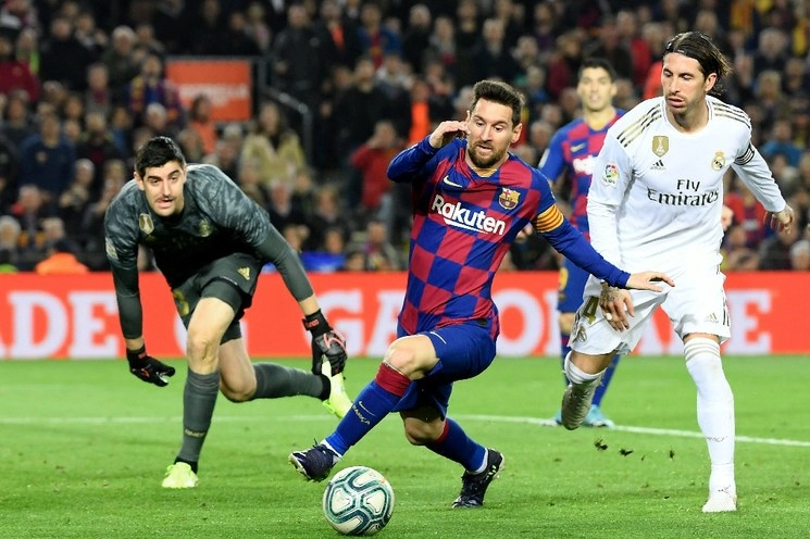 Lionel Messi del Barcelona en un juego contra el Real Madrid. Foto Afp / Archivo