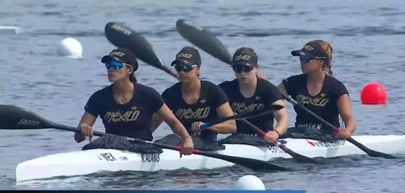 Karina Alanis, Isabel Aburto, Beatriz Briones y Marisela Montemayor conforman la cuarteta que ganó bronce en la prueba K4 de 500 metros en el Mundial de Canotaje en Halifax, Canadá. Foto tomada de la cuenta de Twitter  @CONADE