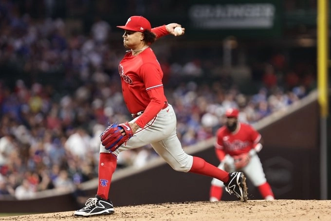 Taijuan Walker lanza una bola durante el encuentro. Foto tomada de la cuenta de Twitter @tai_walker