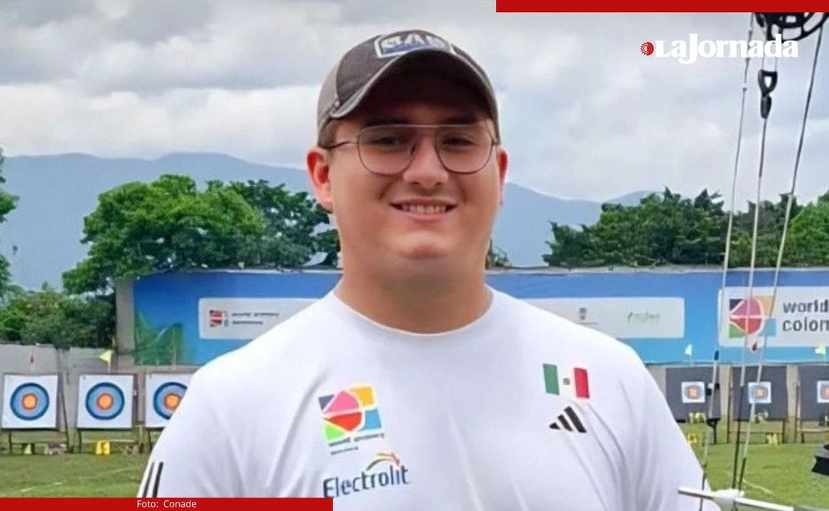 Ana Sofía Hernández tuvo que conformarse con la presea de plata al sucumbir en la final de compuesto femenil frente a la cafetalera Alejandra Usquiano por 145 a 142. Foto 