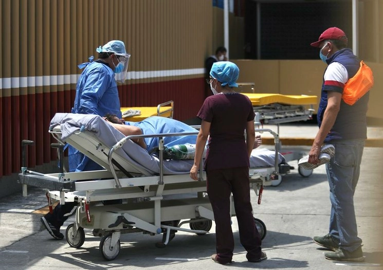 Aspectos del Hospital General durante la emergencia sanitaria por el Covid-19, en la Ciudad de México. Foto Yazmín Ortega Cortés
