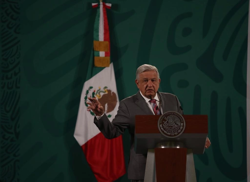El presidente de México, Andrés Manuel López Obrador, durante su conferencia matutina en Palacio Nacional, en la Ciudad de México, el 26 de abril de 2021. Foto María Luisa Severiano