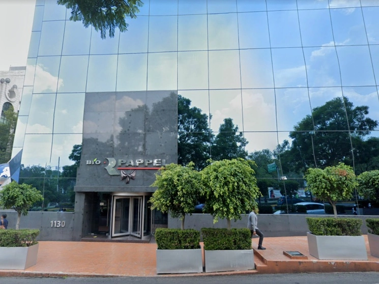Nuestra posición geopolítica, estamos en el vecindario correcto, en el momento correcto, somos vecinos de Estados Unidos, destacó el empresario Manuel Rincón, a su llegada a Palacio Nacional. Foto tomada de Google Street View / Archivo