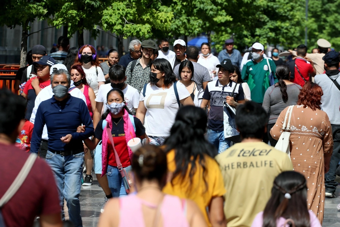 Los salarios mínimos reales en México registraron un incremento acumulado de 35.8% de 2018 a 2020, revelan la Cepal y la OIT. Foto Roberto García Ortiz / Archivo