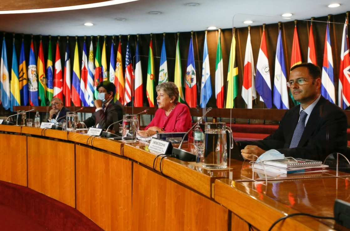 La secretaria ejecutiva de la Cepal, Alicia Bárcena, presentó una nueva edición del informe anual Panorama Social de AméricaLatina 2020, el 4 de marzo de 2021. Foto tomada del Twitter de @cepal_onu
