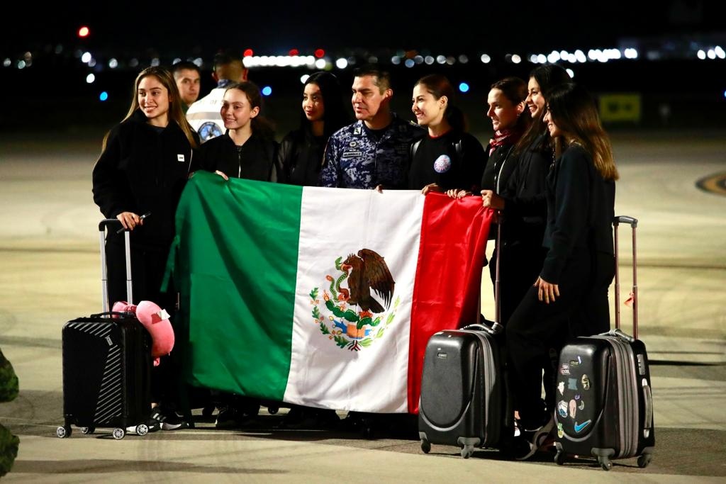 La Jornada – México tendrá puente aéreo hacia Europa para mexicanos en Israel: AMLO