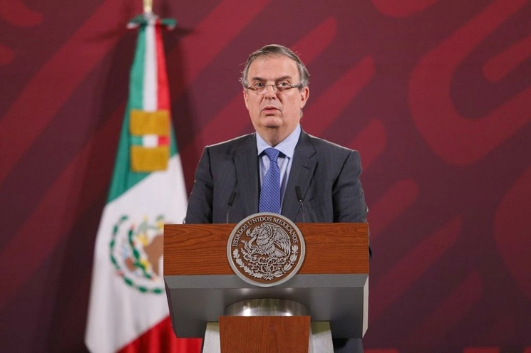 El canciller Marcelo Ebrard durante la conferencia presidencial matutina en Palacio Nacional, en la Ciudad de México, el 12 de mayo de 2023. Foto Pablo Ramos