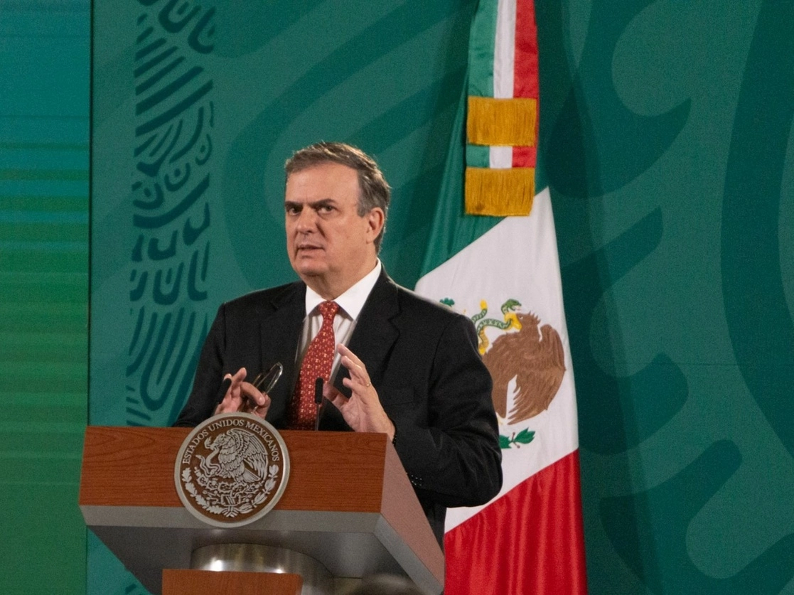 El canciller Marcelo Ebrard confió en que en el primer semestre de 2022, México recupere la categoría uno de aviación, respecto de las mediciones de Estados Unidos. Foto Pablo Ramos / Archivo 