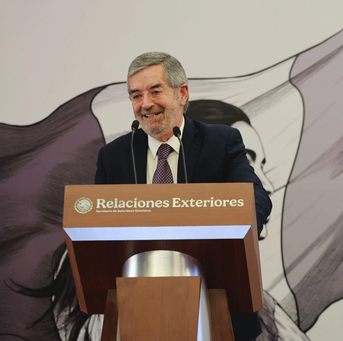 El canciller Juan Ramón de la Fuente durante el evento “Diplomacia Naval y Política Exterior”. Foto 