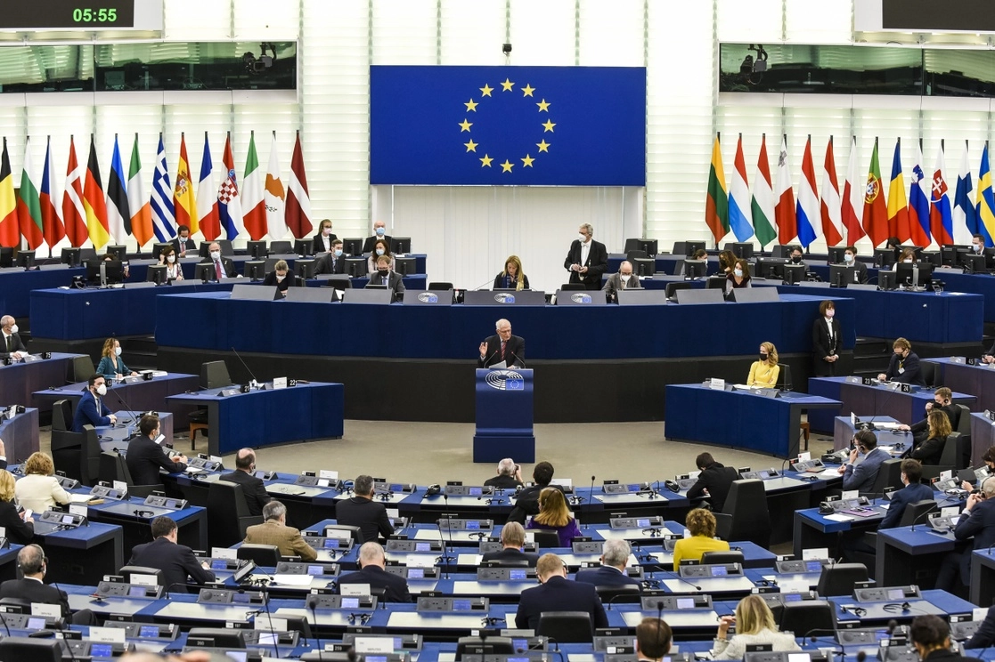 El jefe de política exterior de la Unión Europea, Josep Borrell, durante un discurso en el Parlamento Europeo en Estrasburgo, al este de Francia, el miércoles 9 de marzo de 2022. Foto Ap