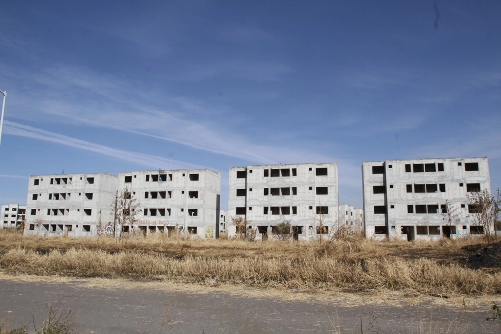 En Tlajomulco, Jalisco, hay 77 mil viviendas abandonadas. Foto Arturo Campos Cedillo