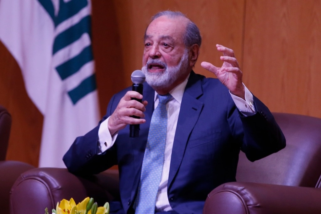 Carlos Slim, a quien la oposición hizo coqueteos para postularlo a la Presidencia en 2018, ante la baja popularidad de Anaya y Meade. Foto José Antonio López 