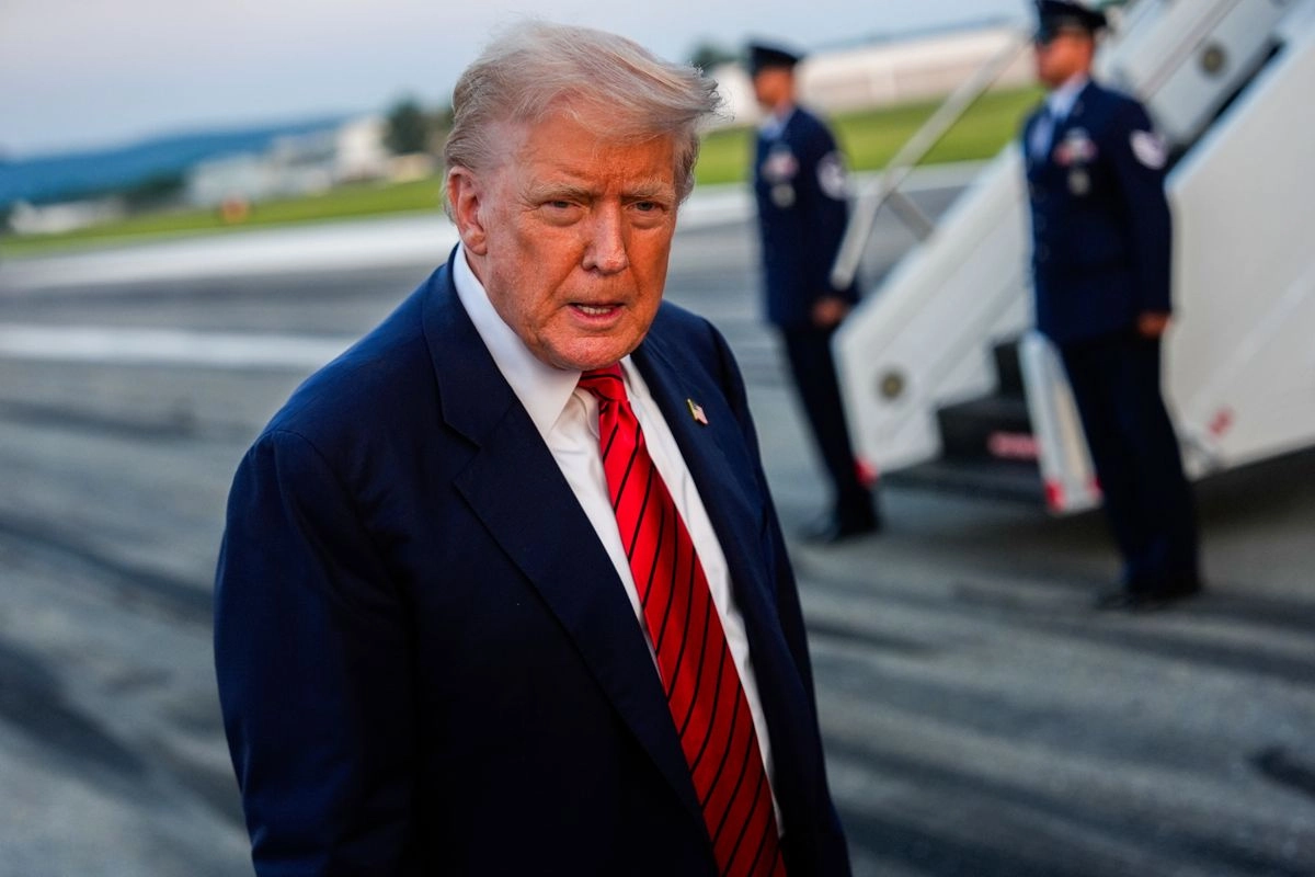 El presidente de Estados Unidos, Donald Trump, mal calificado en las encuestas en ambos lados de la frontera.