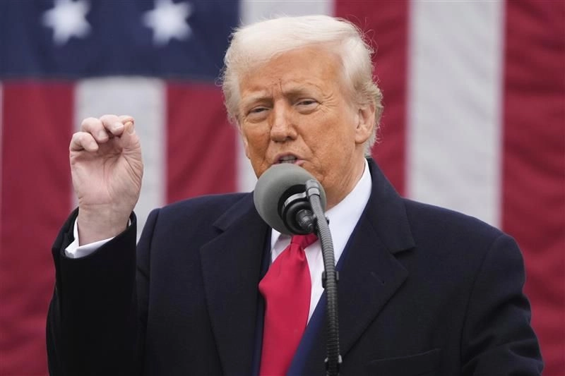 Donald Trump parece haber dejado afuera a México y Canadá de la imposición de aranceles recíprocos, por ahora. Foto 