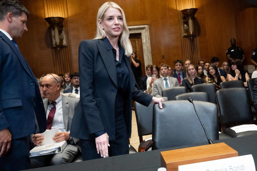 La fiscal general de Estados Unidos, Pam Bondi, acudió el martes a una audiencia ante el Subcomité de Asignaciones del Senado de ese país para discutir el presupuesto solicitado por el Departamento de Justicia para el ejercicio 2026. Foto 