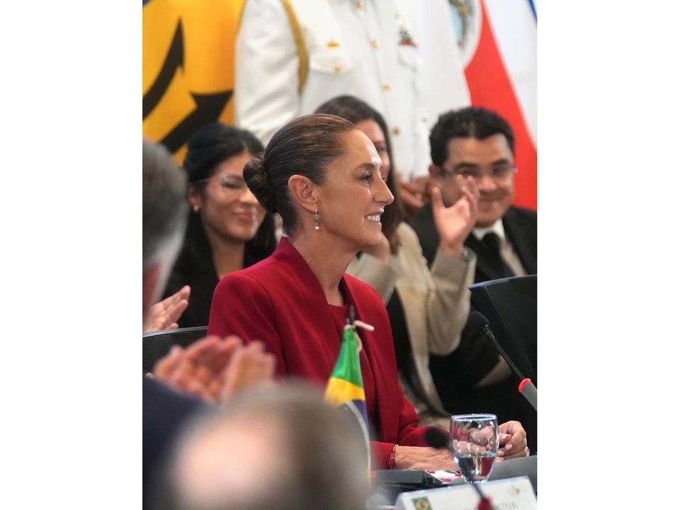 En la cumbre de la Celac, la presidenta Claudia Sheinbaum subrayó que este es un buen momento para reconocer que los países de América Latina y el Caribe requieren una mayor integración regional. Foto 
