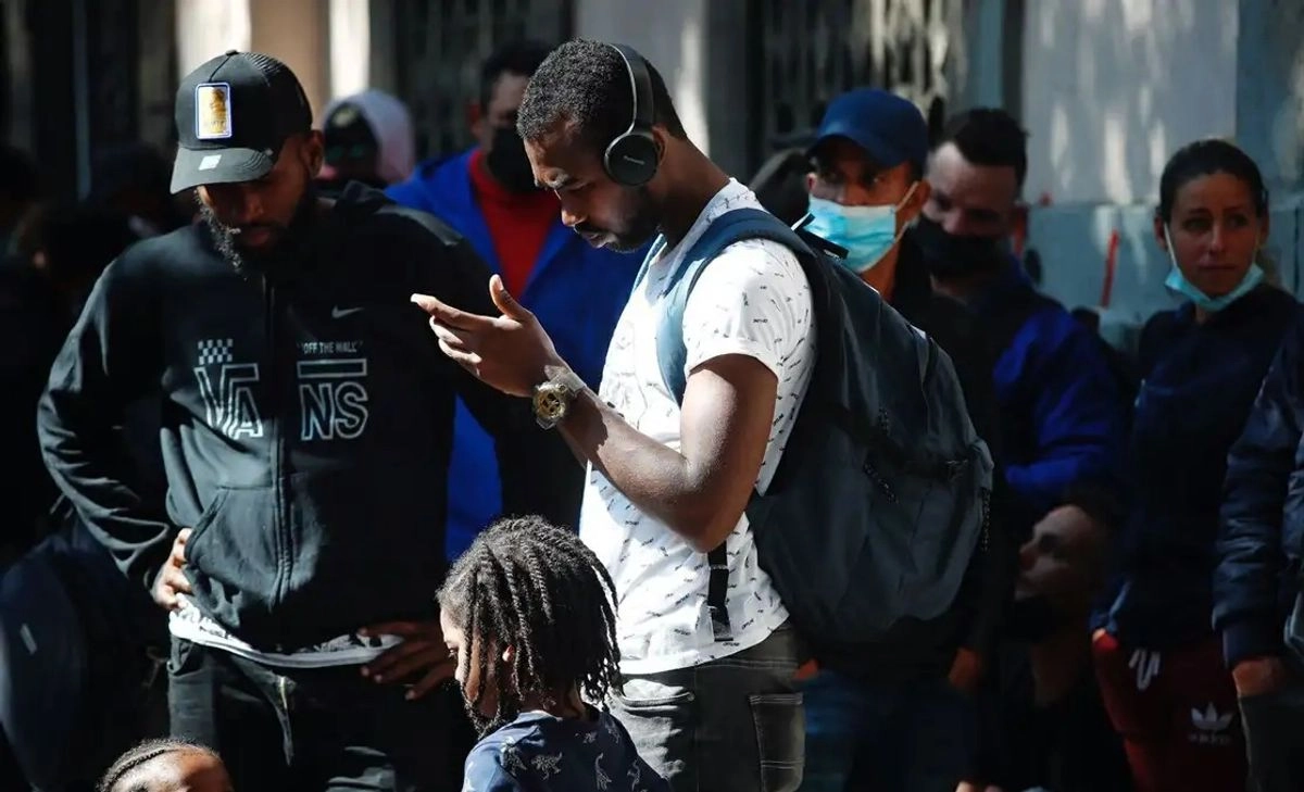 Migrantes a su paso por CDMX en imagen de archivo. Foto 