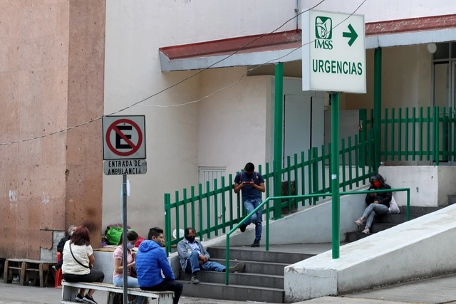 Perspectiva del Hospital General de Zona 1-A del IMSS en imagen de archivo. Foto Roberto García
