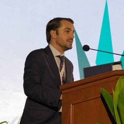 Eduardo Piquero, director general de MÉXICO2, coincidió con Andrés Friedman, directivo de Solfium, que este compromiso es para el desarrollo de un mercado voluntario a nivel nacional y estatal. Imagen tomada de @epiquero