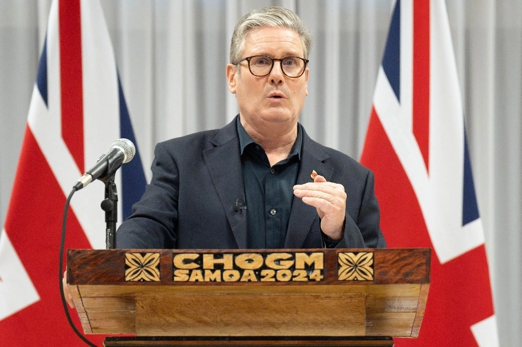 El primer ministro británico, Keir Starmer, durante una conferencia de prensa durante la Reunión de Jefes de Gobierno de la Commonwealth (CHOGM) en Apia, Samoa, el 26 de octubre de 2024. Foto Afp
