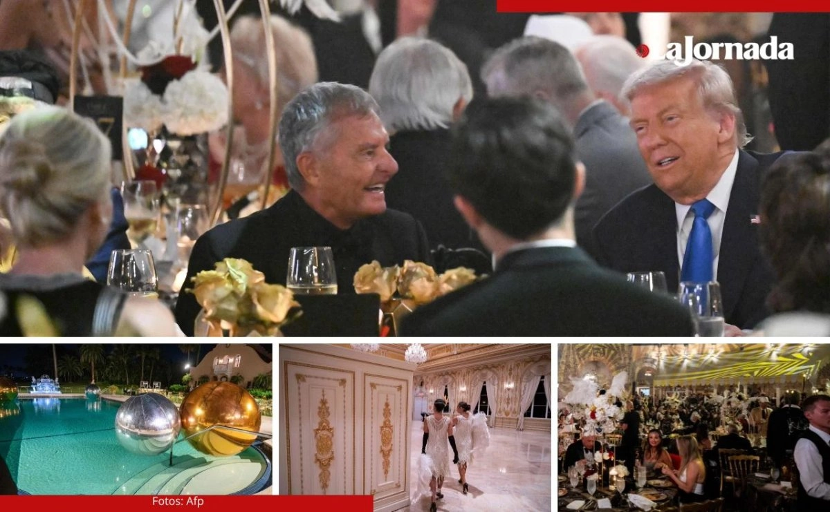 Trump divirtiéndose en la fiesta de Halloween en su residencia de Palm Beach, rodeado de invitados con atuendos al estilo de los años veinte.