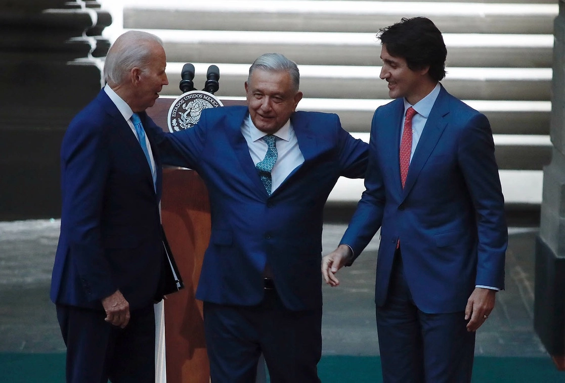 Los presidentes de EU y México, Joe Biden y Andrés Manuel López Obrador, y el primer ministro de Canadá, Justin Trudeau. Foto: Cristina Rodríguez 