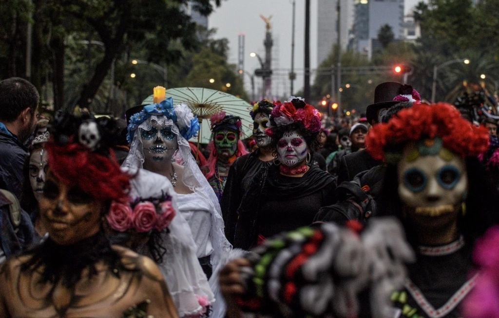 La ruta de la procesión iniciará en el Ángel de la Independencia, para recorrer la avenida Paseo de la Reforma, la avenida Juárez, el Eje Central Lázaro Cárdenas y la avenida 5 de Mayo, hasta llegar a la Plaza de la Constitución. Foto Cuartoscuro / archivo 

