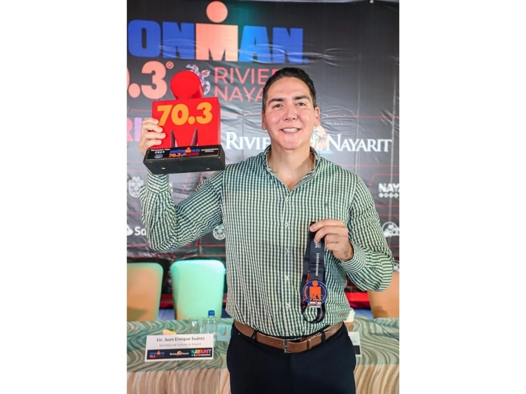Héctor Santana, presidente municipal de Bahía de Banderas, Nayarit. Foto 'La Jornada'
