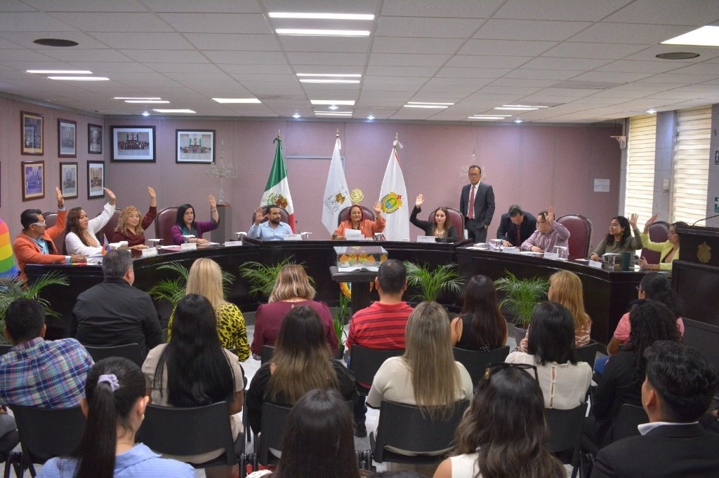 La falta de comprobación de gastos, obras pagadas sin ejecutarse y la carencia de permisos para obra pública son los principales puntos que los entes fiscalizables deben aclarar. Foto @legisver 