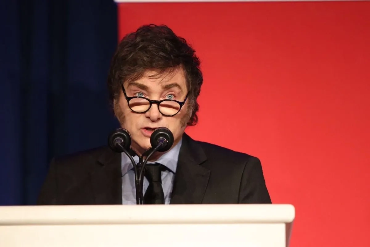 El Ejecutivo argumentó la “naturaleza excepcional” del contexto y recurrió al DNU para habilitar la llegada de tropas extranjeras.