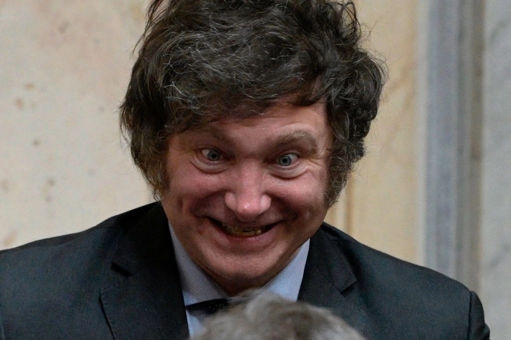 La salida de Decoud se detonó a partir de la negociación trunca con la empresa israelí TEGI por la venta de 30 mil toneladas de carbón a cambio de 2.1 millones de dólares, que hubiera
representado la primera exportación de YCRT después de cinco años. Foto Afp