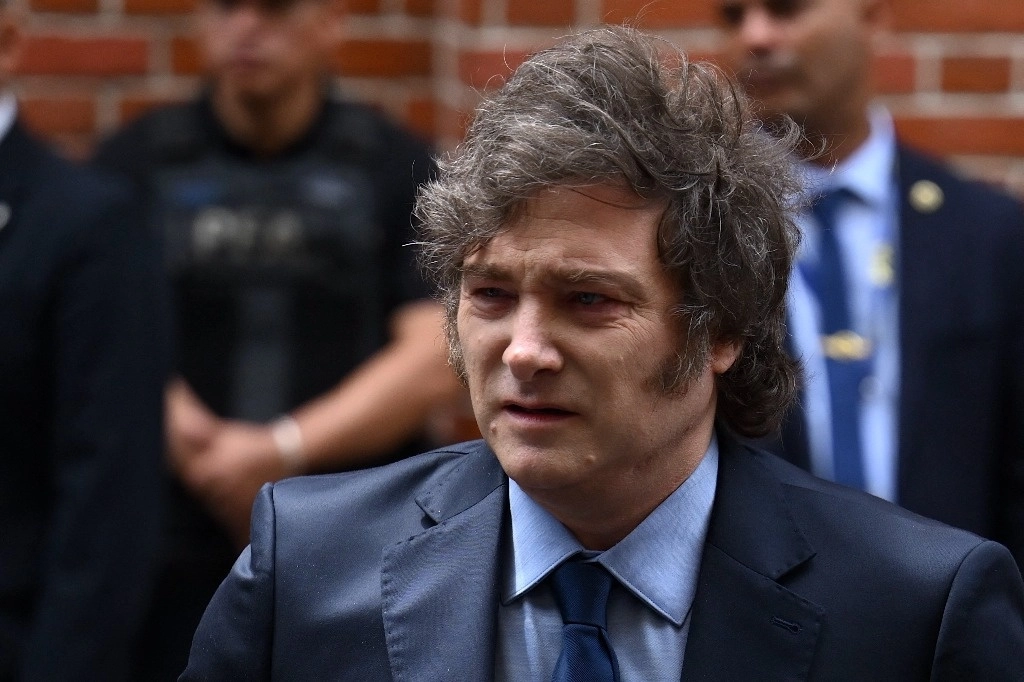 Ante el escándalo, el mandatario argentino intentó una justificación culpando a la oposición. Foto Afp.
