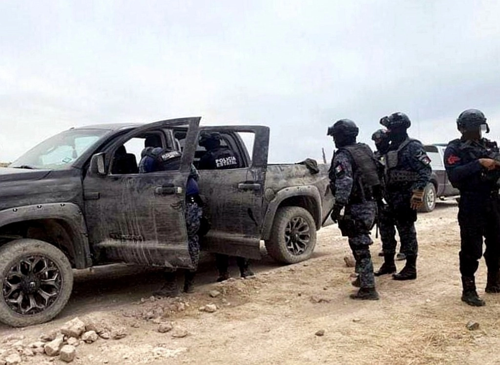 Policías en operativo en Zacatecas. Foto Alfredo Valadez