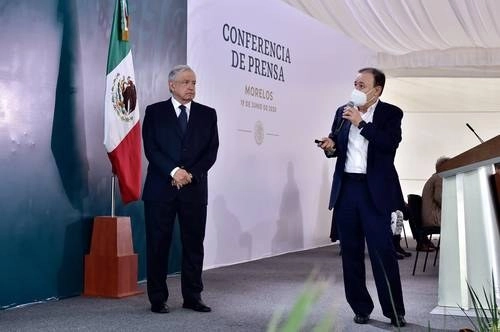 El presidente Andrés Manuel López Obrador y el secretario de Seguridad y Protección Ciudadana, Alfonso Durazo Montaño, durante la conferencia en Cuernavaca, Morelos. Foto Presidencia