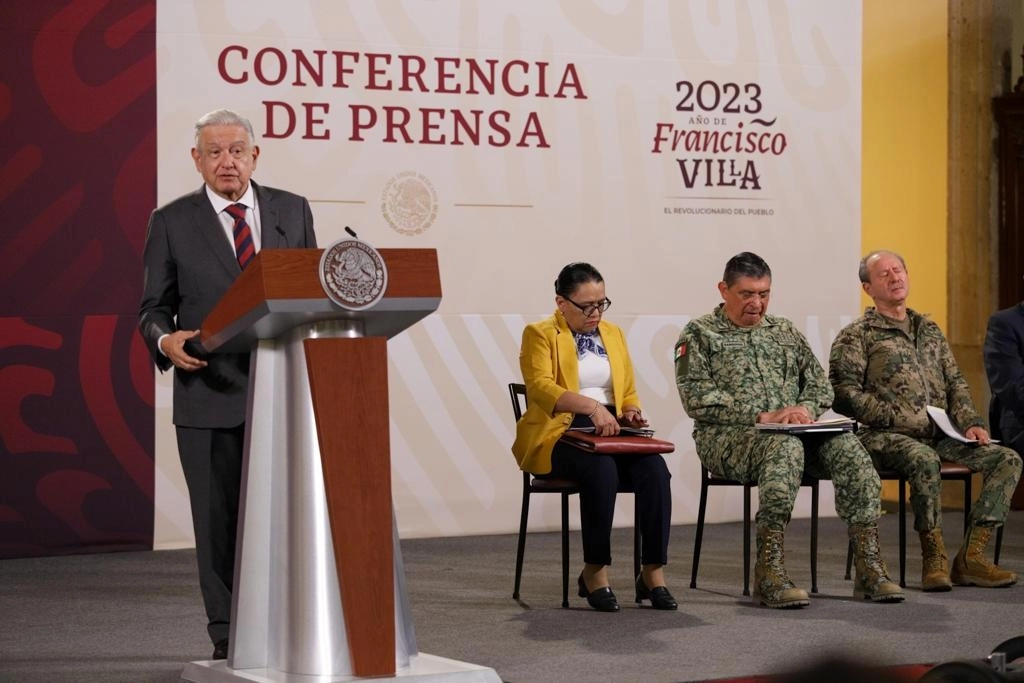 El presidente Andrés Manuel López Obrador durante su conferencia matutina en Palacio Nacional, en la Ciudad de México, el 18 de abril de 2023. Foto Pablo Ramos