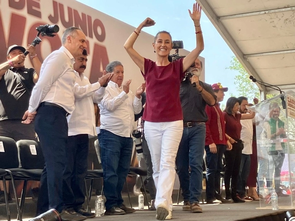 Claudia Sheinbaum, candidata presidencial de la coalición Sigamos Haciendo Historia, se reunió con simpatizantes en Chalco y en Texcoco, Edomex. Foto ‘La Jornada’