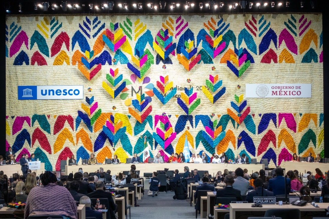 En la declaración se afirma por primera vez que la cultura es un bien público mundial. Imágenes de la clausura, ayer, en el Auditorio Nacional. Foto SC